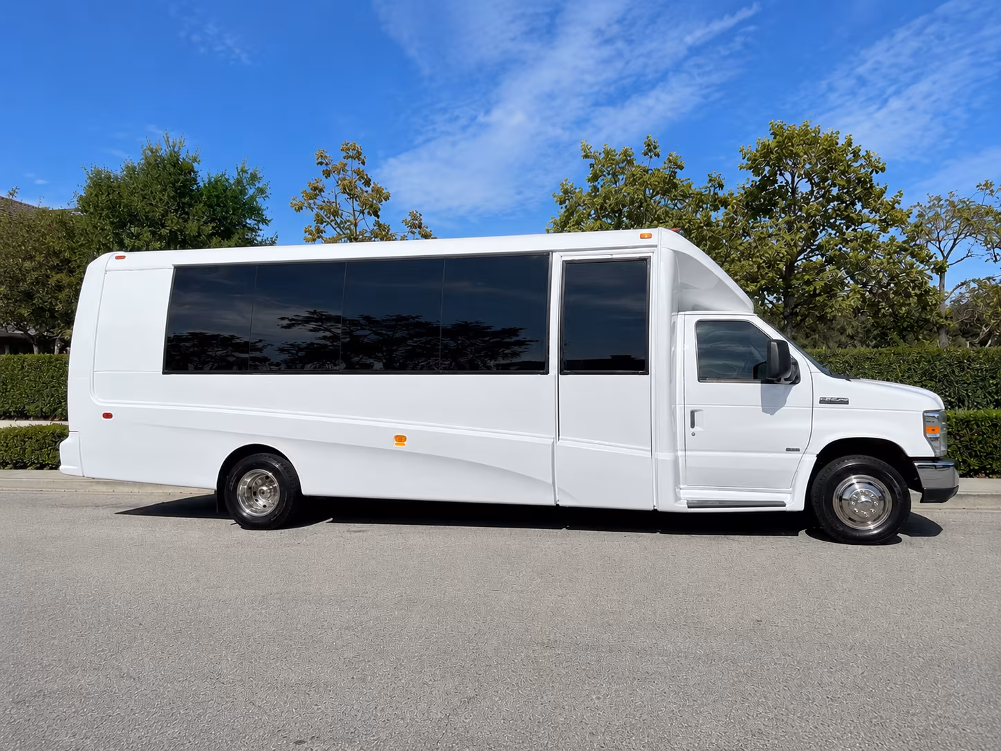 employee shuttle buses for st george companies and business parks