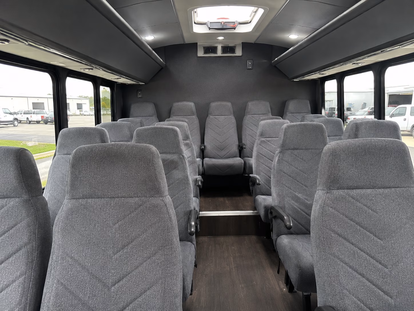 shuttle buses for st george wedding guests between hotels and venues